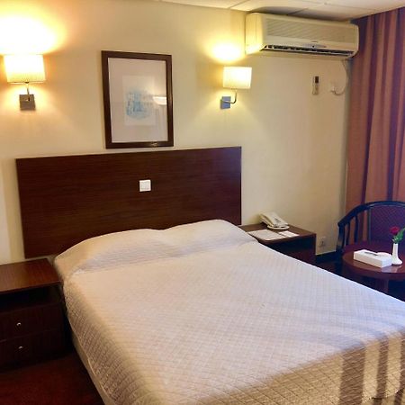 Ajman Beach Hotel Екстер'єр фото
